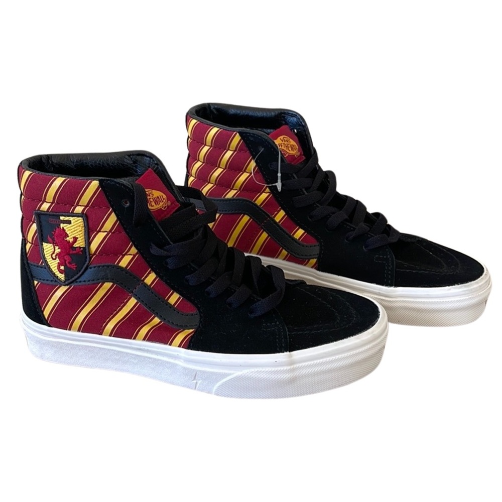 VANS Harry Potter Griffindor Sk8-Hi sneakers sz 4.5 men/ 6 women. New, no box